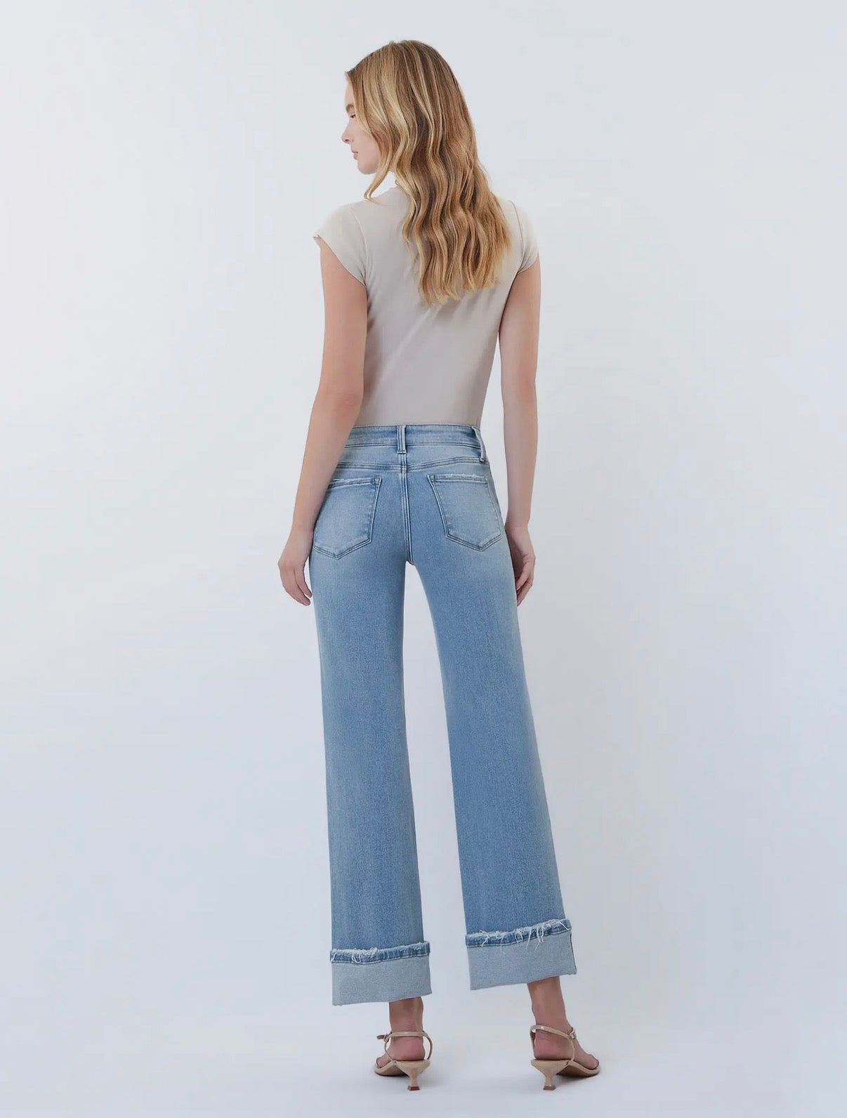 Lovervet midrise cuffed slim wide