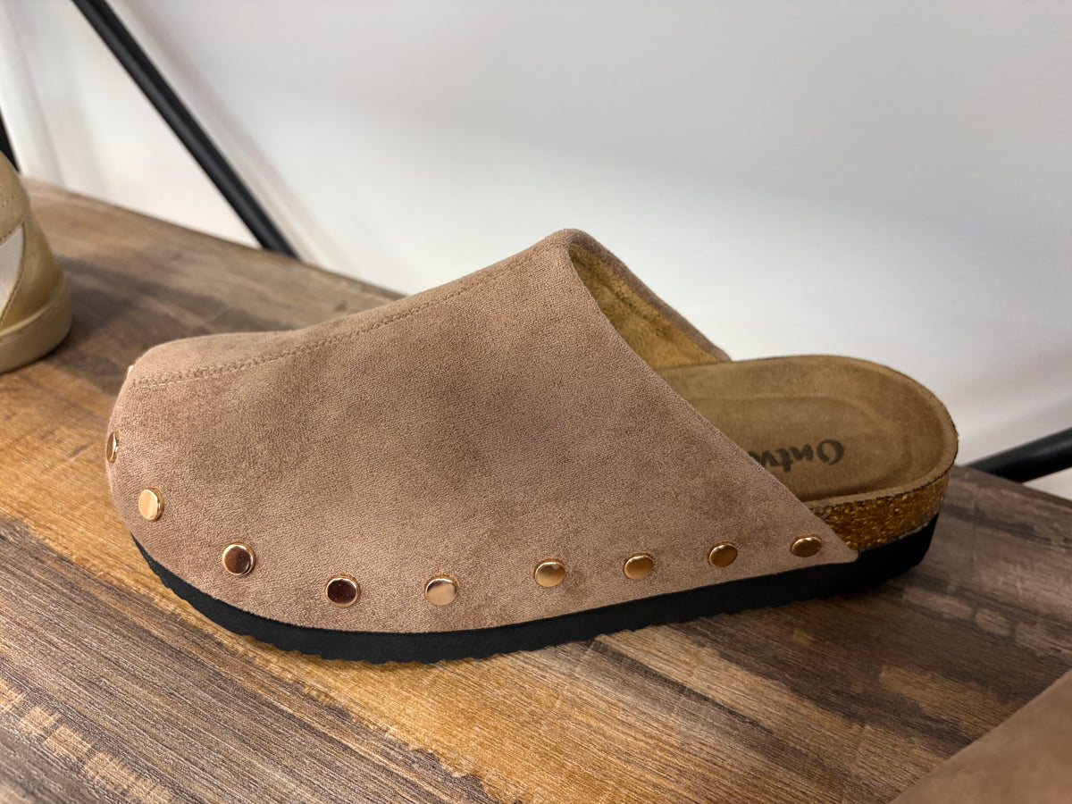 Brady taupe slide