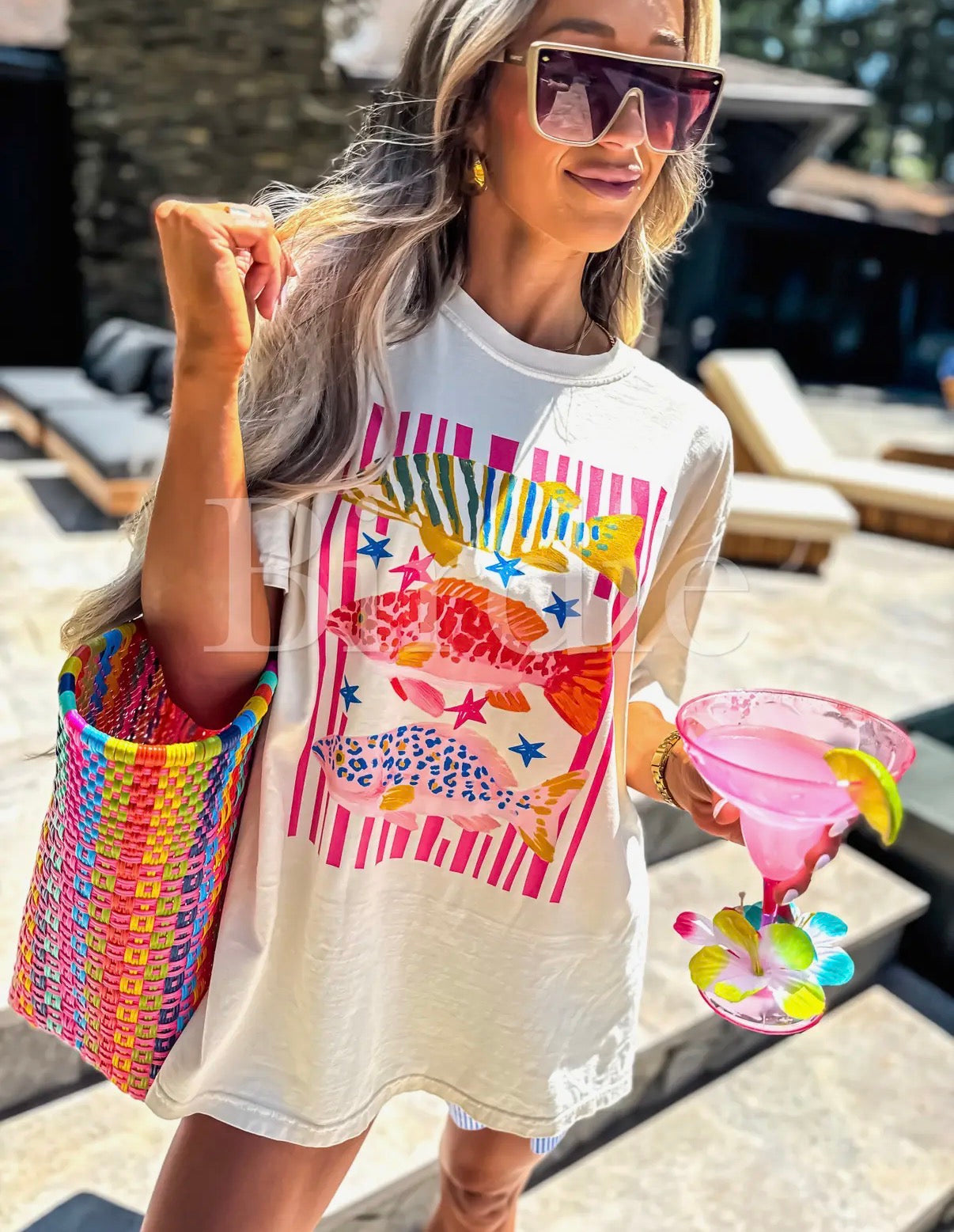 Groovy fish tee