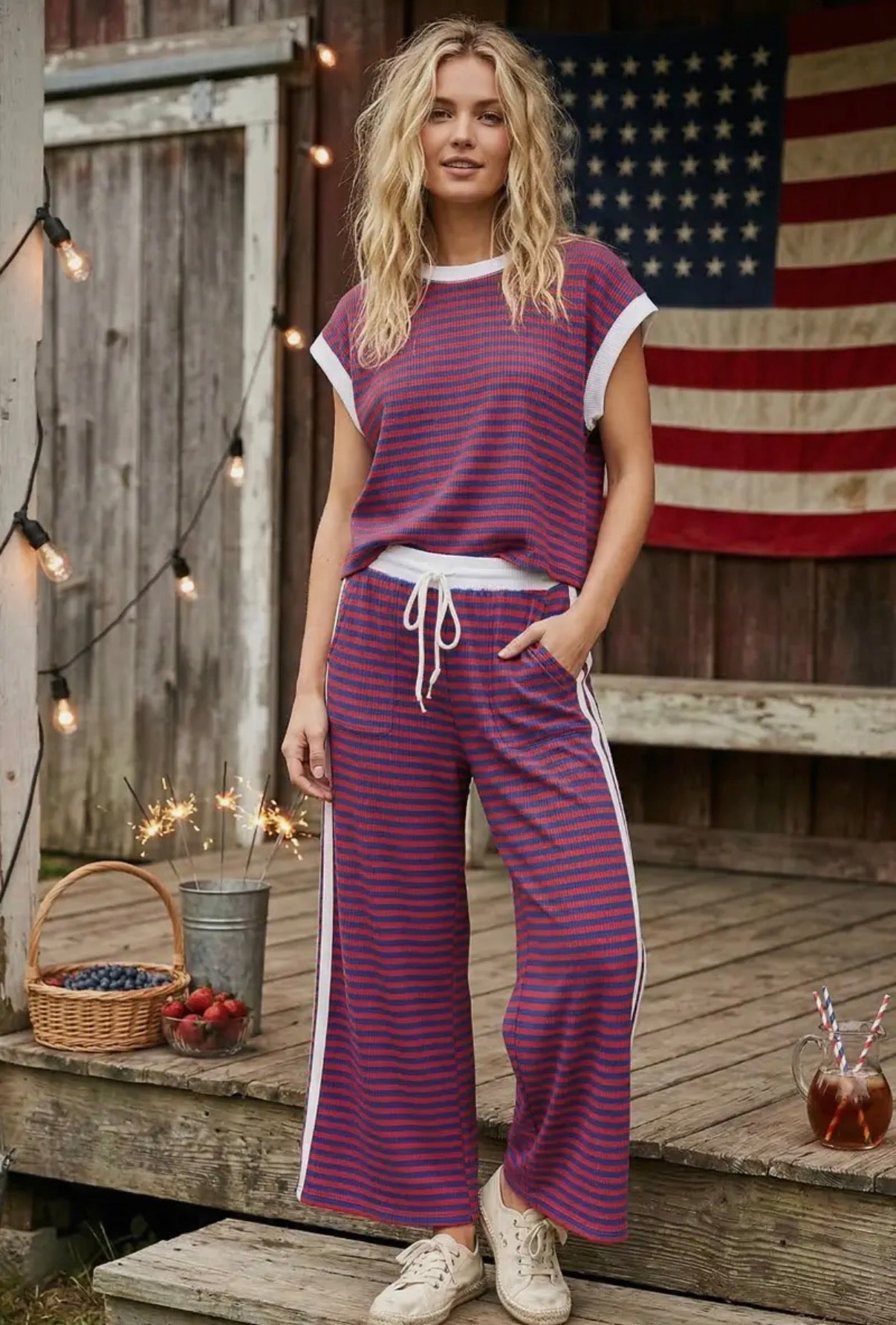 July lounge set