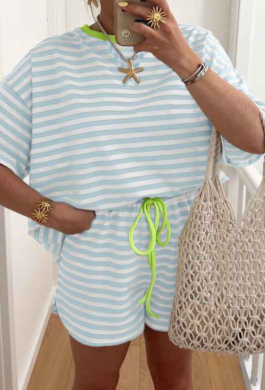 Light blue stripe set