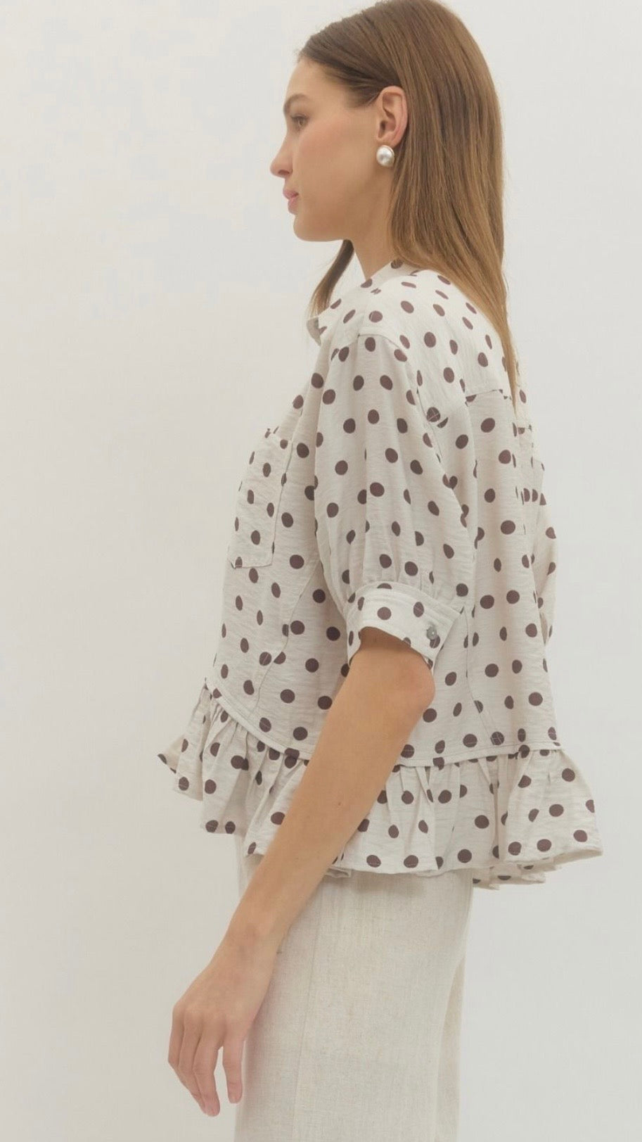 Cream dot top