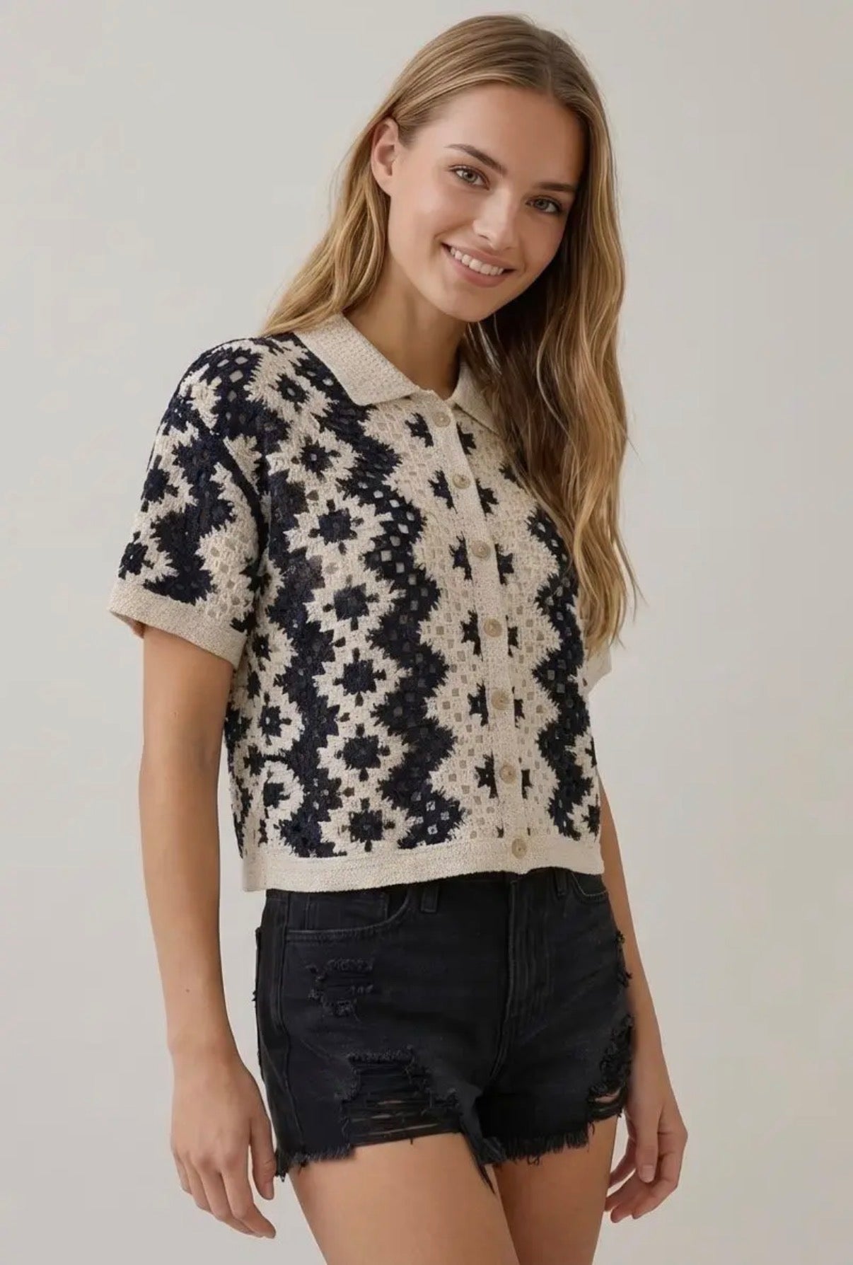 Element button knit