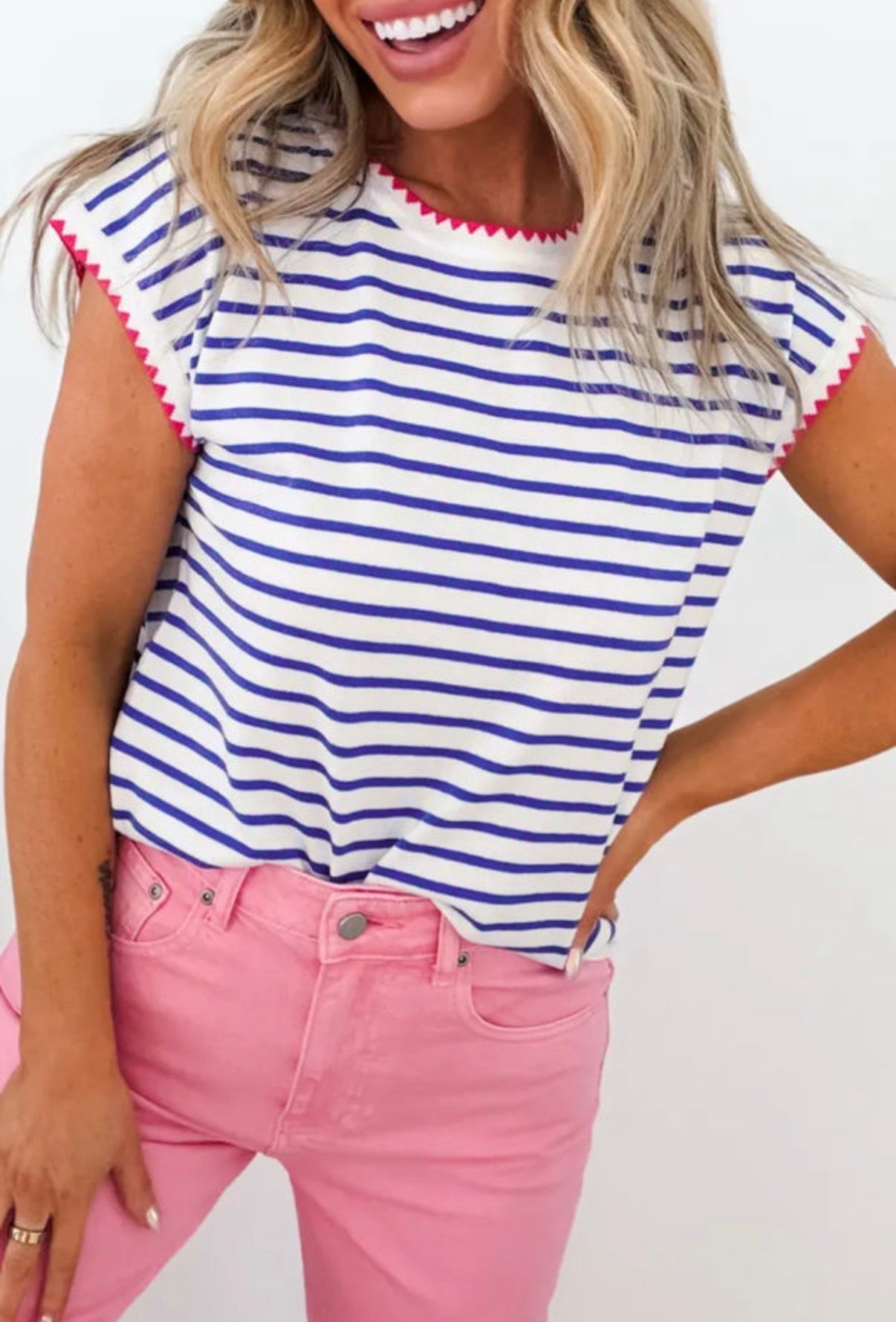 Blue stripe pink collar detail
