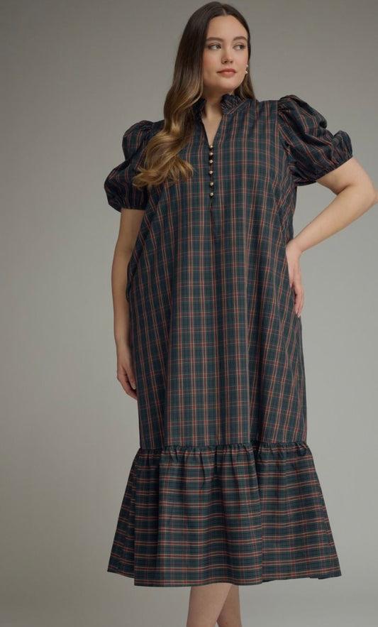 Fall plaid curvy dress