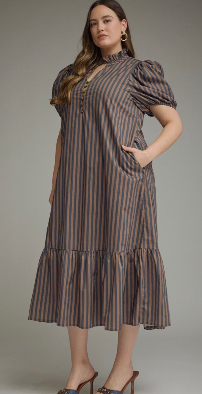 Navy/brown stripe curvy dress