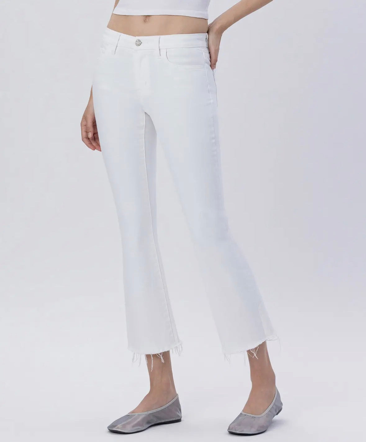 Lovervet midrise white crop flare
