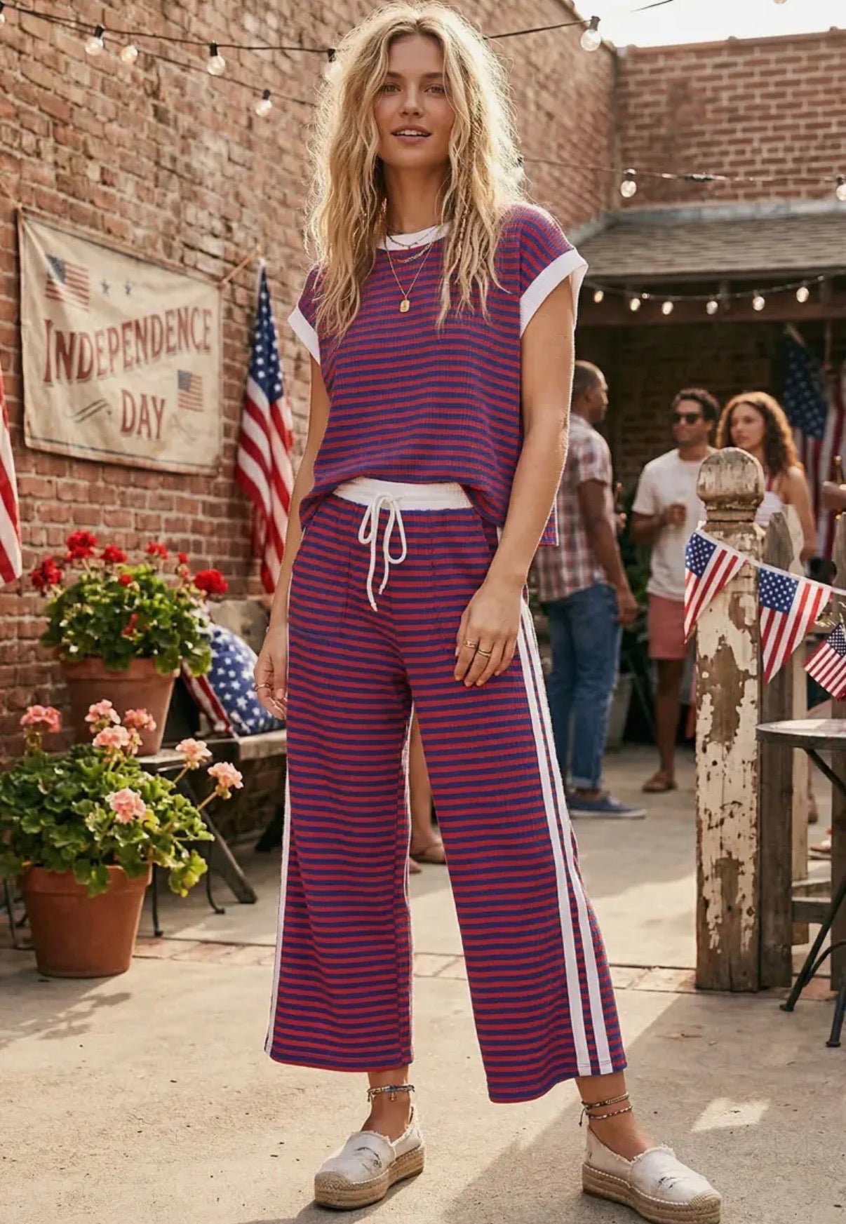 July lounge set