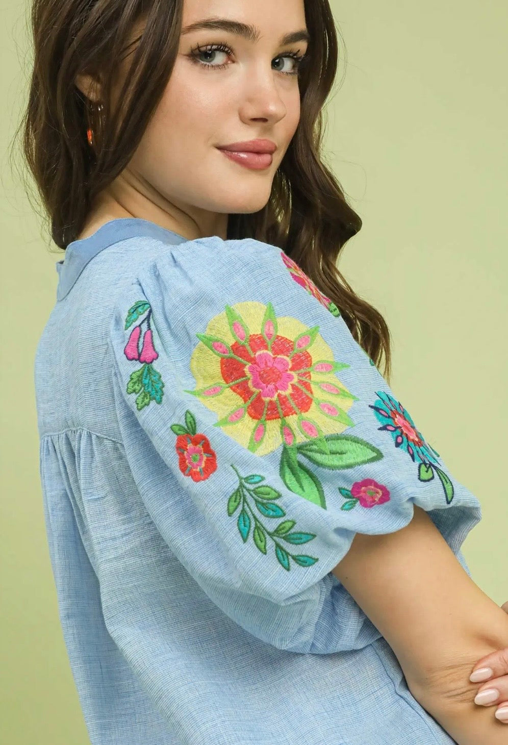 Blue floral sleeve top