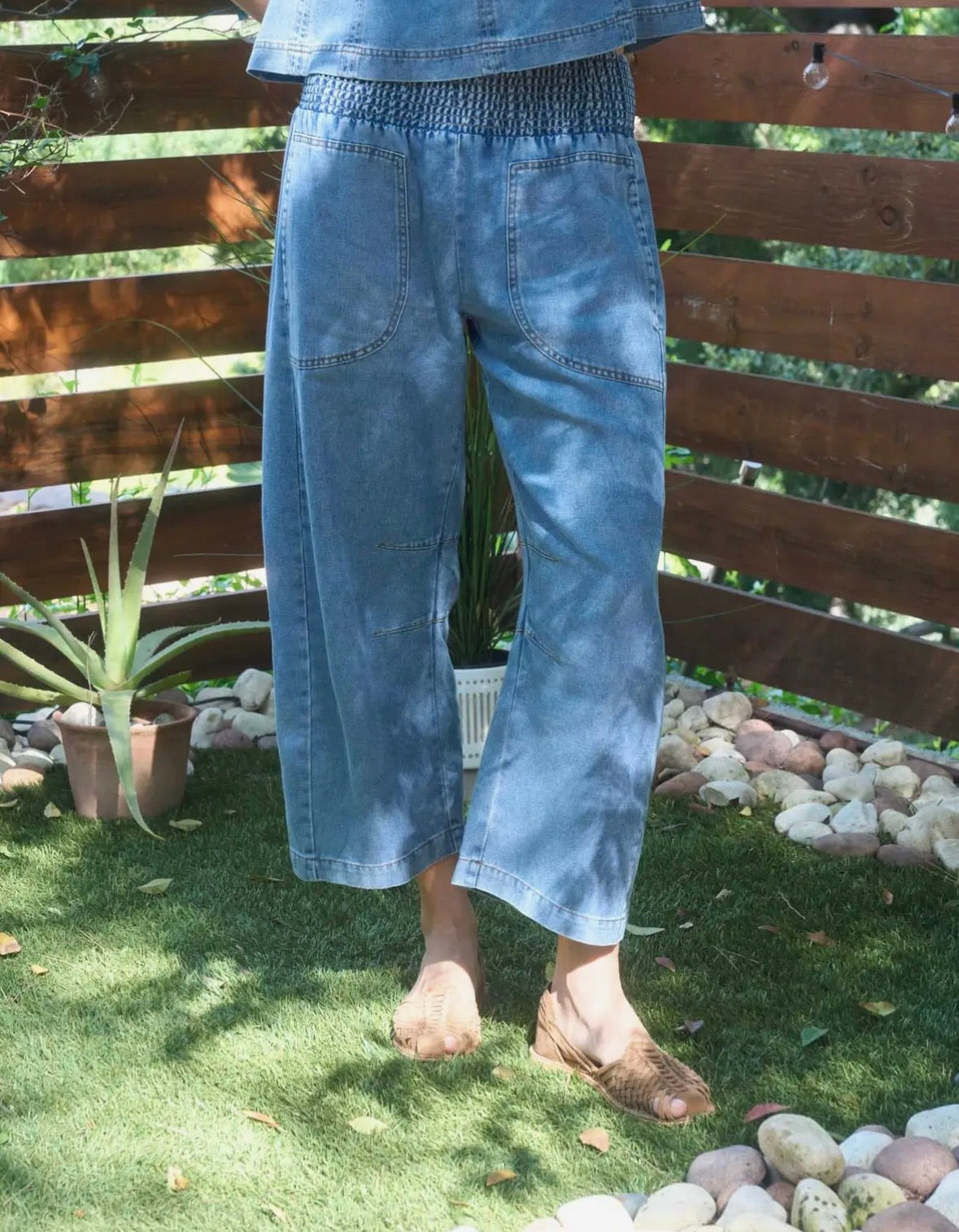 Casual denim pants