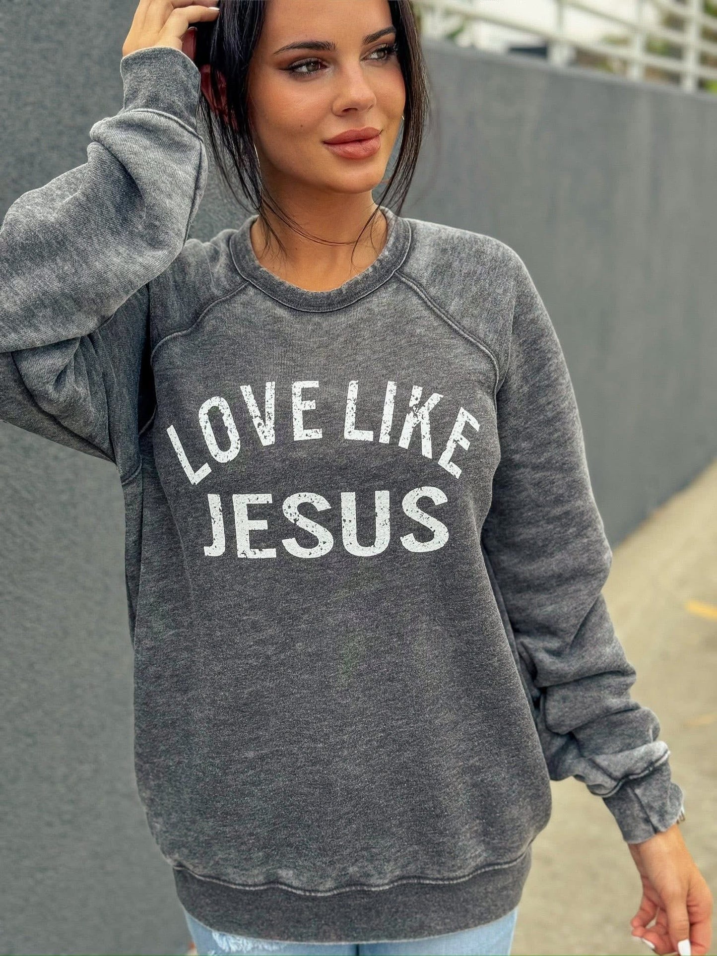 Love like Jesus sweatshirt