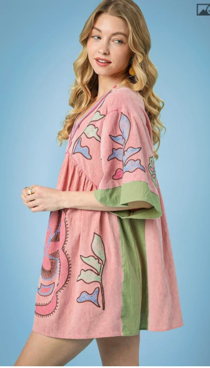 Lori pink dress
