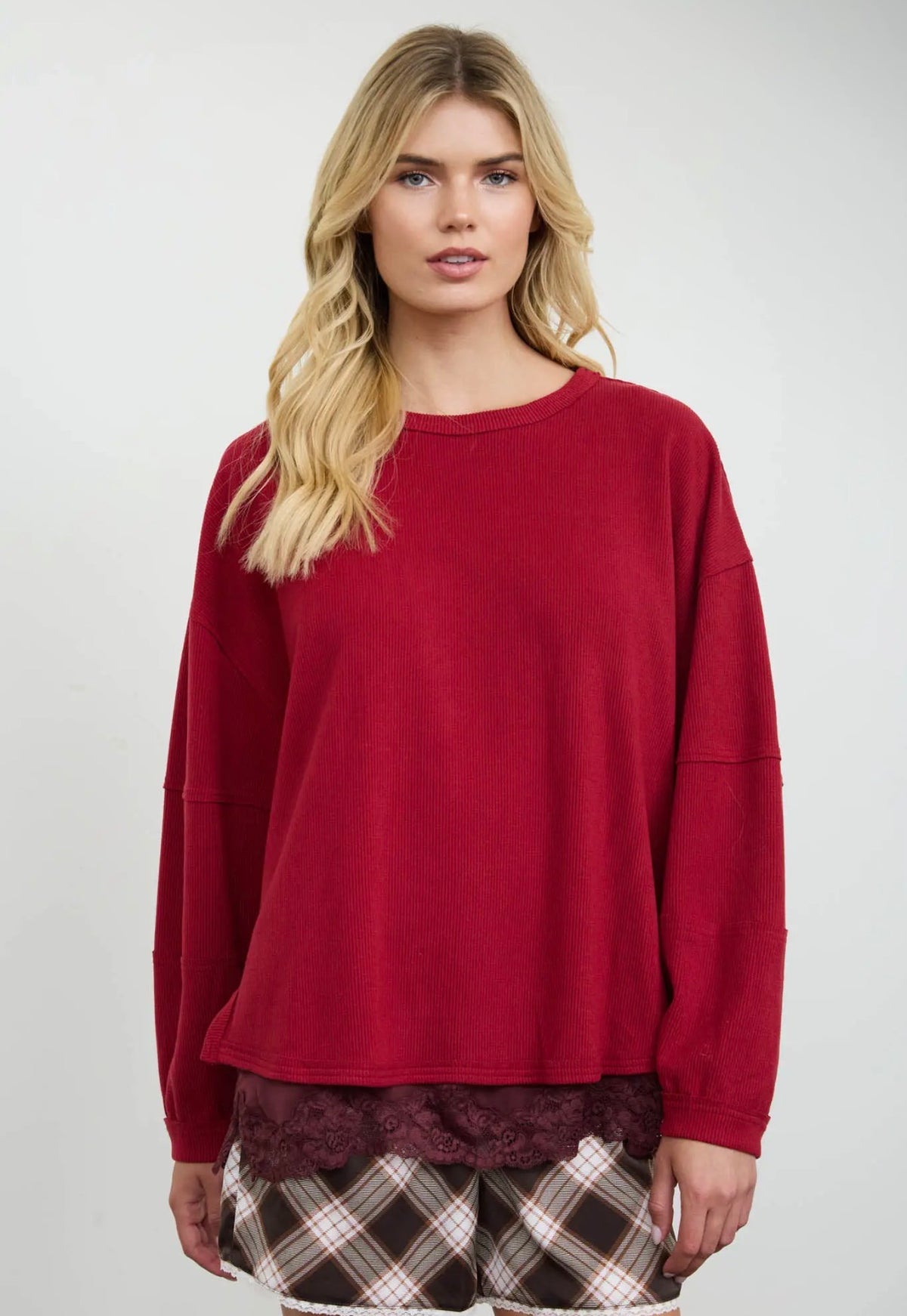 Ribbed extended shoulder boxy crew neck knit