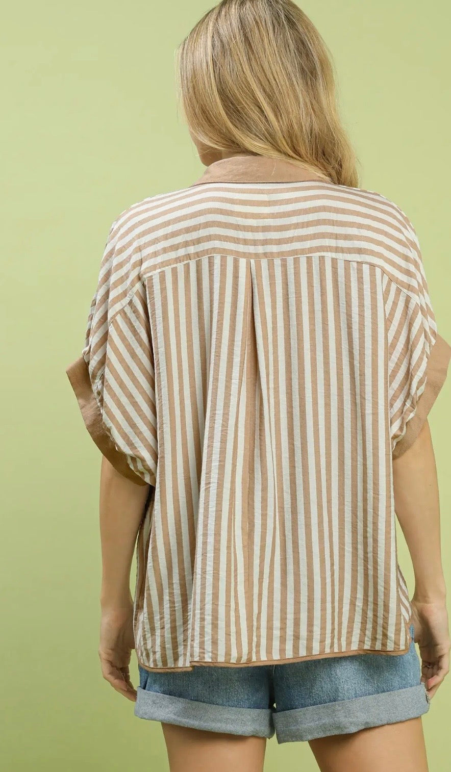 Latte stripe top