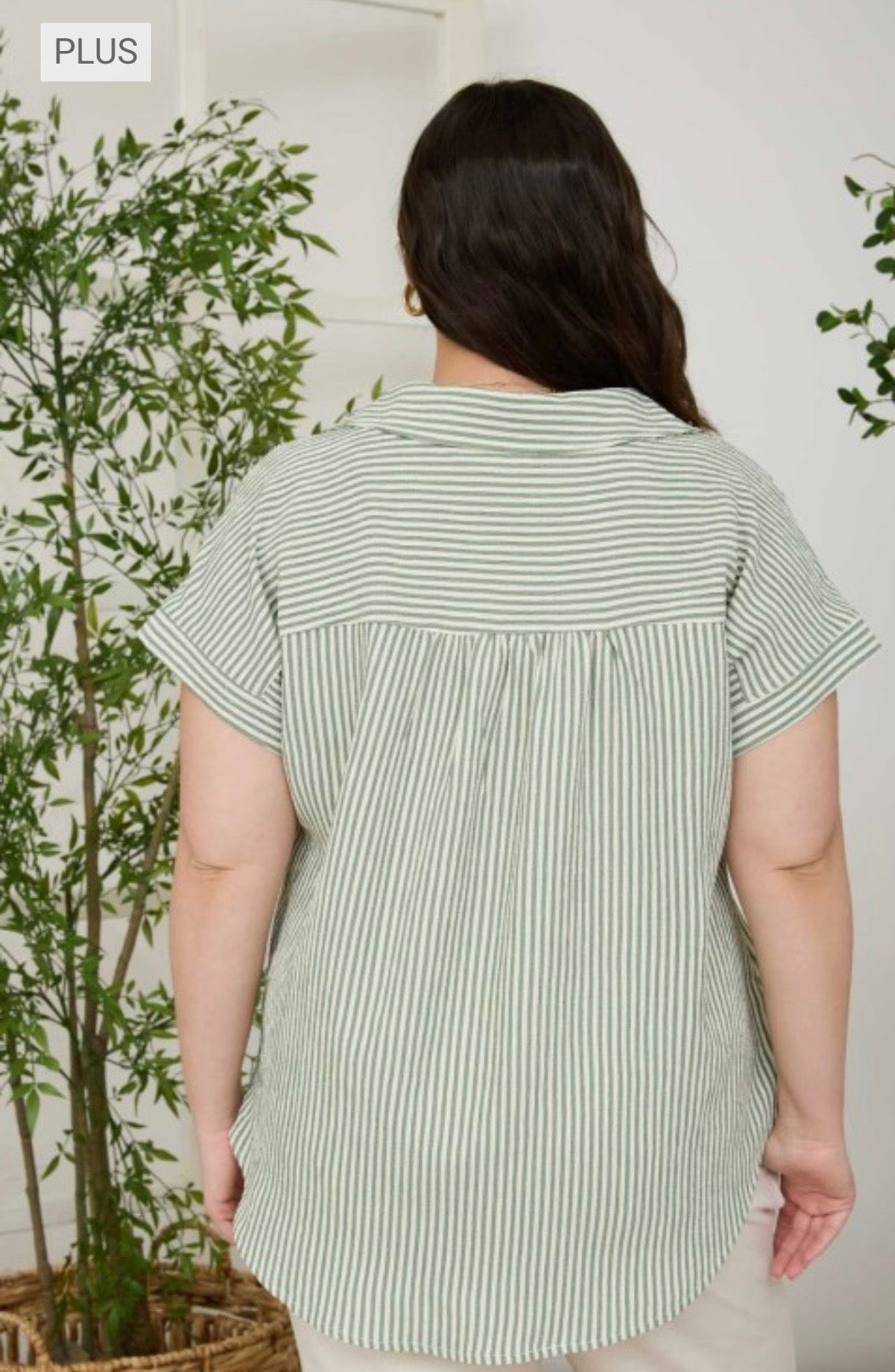 Green pin strip curvy top