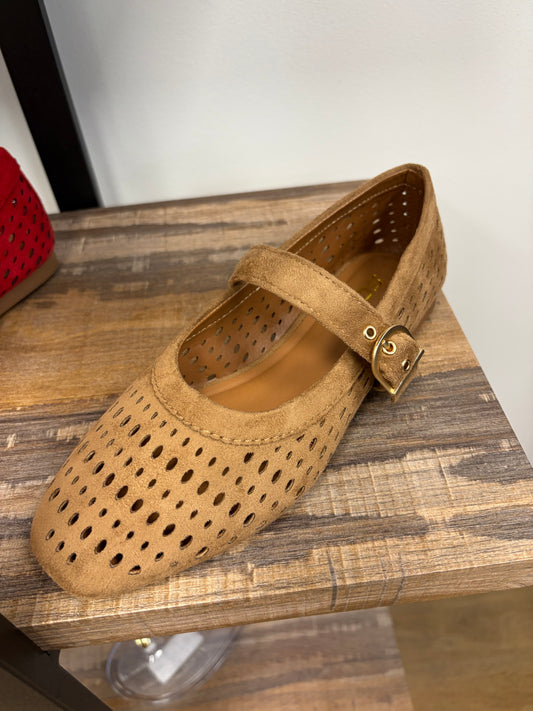 Sheila taupe Mary Jane’s