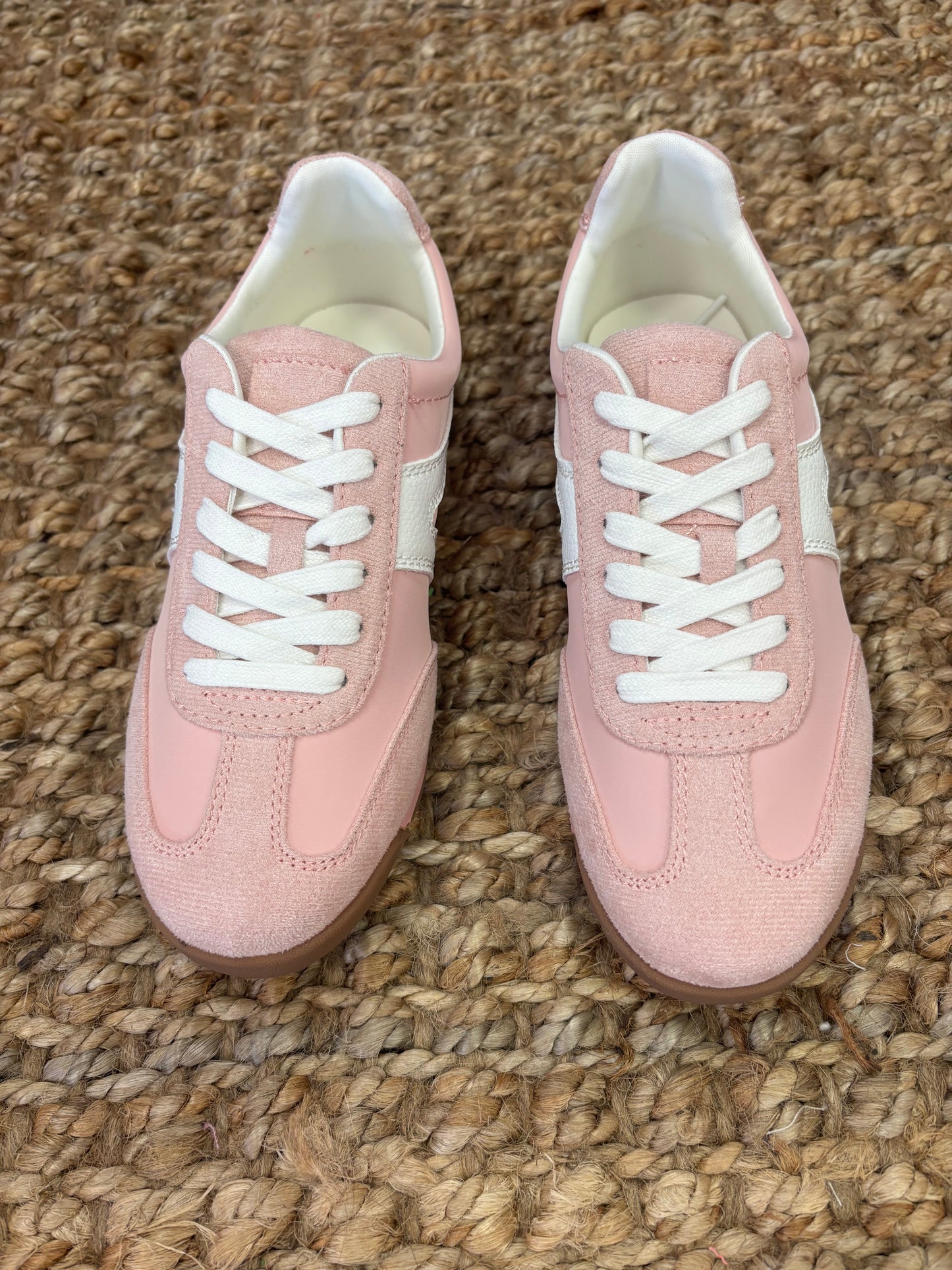 Matisse Scottie powder pink sneakers
