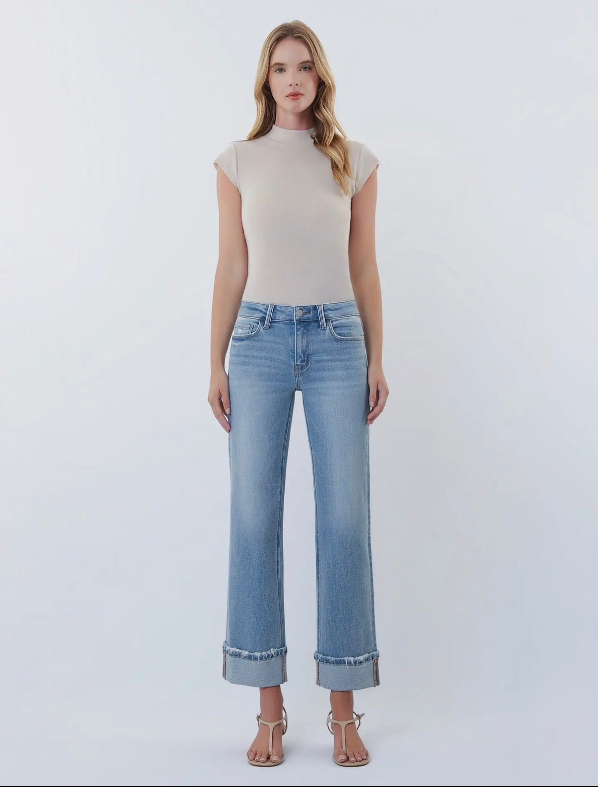 Lovervet midrise cuffed slim wide