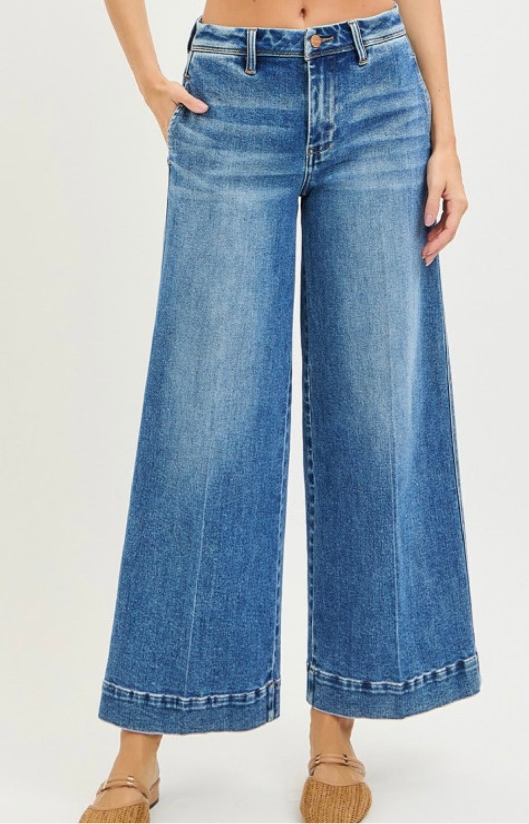 Risen slouchy wide leg jeans