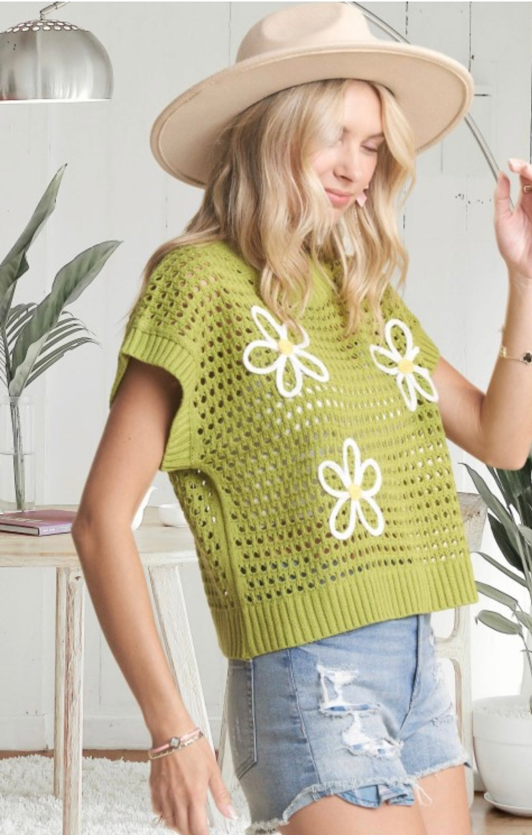 Flower power top