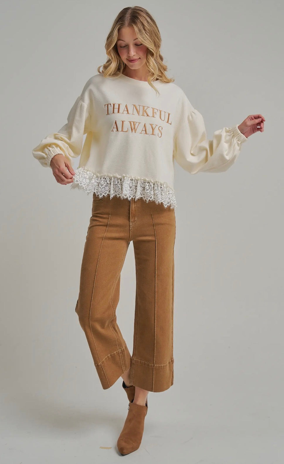 Midrise vintage washed wide leg jeans