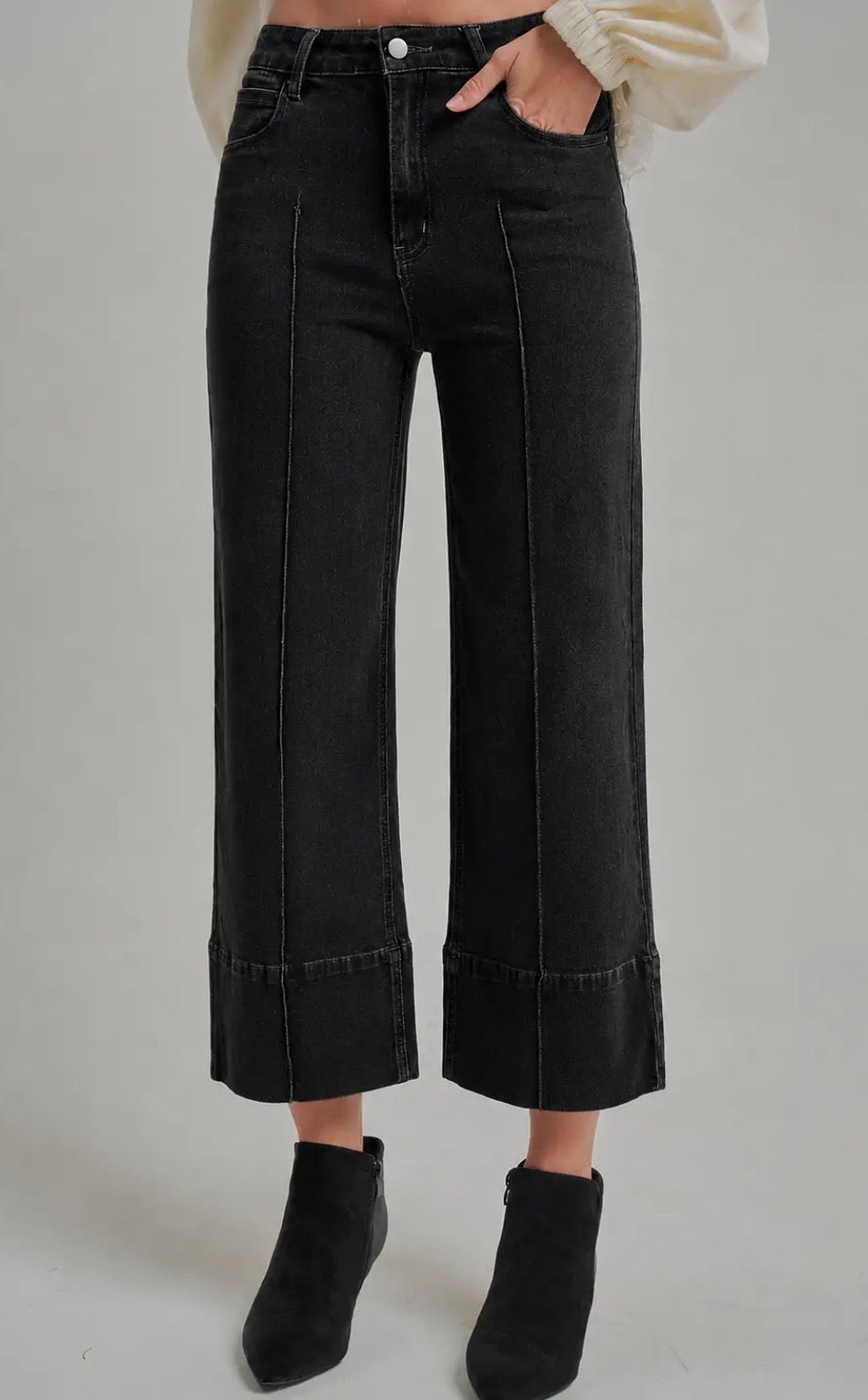 Midrise vintage black wide leg jeans